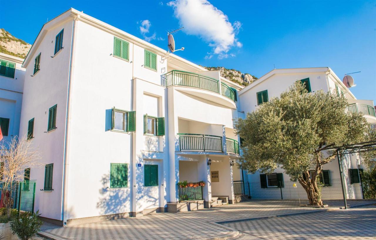 Apartments Denis Клек Экстерьер фото